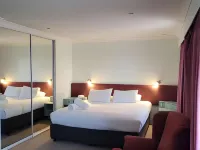 SureStay Hotel by Best Western the Clarence on Melville Hotel a Centennial Park