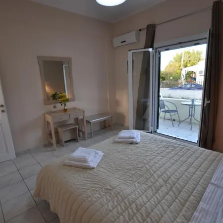 Ammos Hotels in Roda