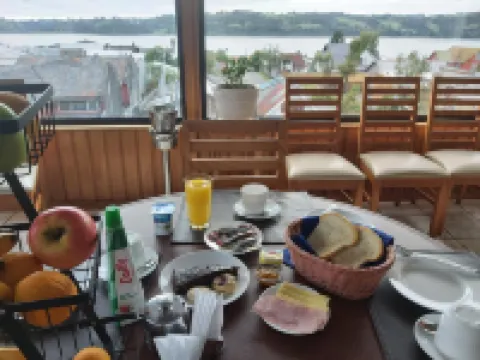 Hotel Esmeralda Hotels in Castro