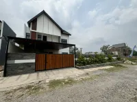 Villa Asana Kolam Renang Private Hotel dekat Aliansi Store / Aliansi Sneakers