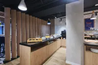 Holiday Inn Express LUBLIN by IHG - breakfast