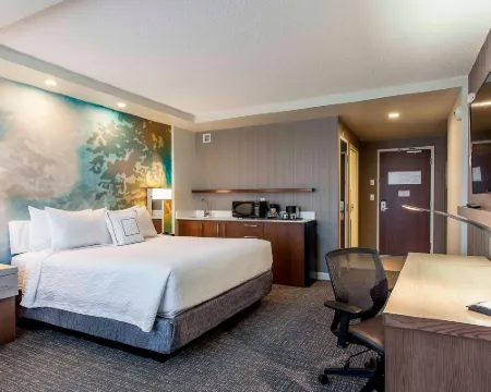 Courtyard Montreal West Island/Baie D’Urfe Hotels in Baie-D'Urfe