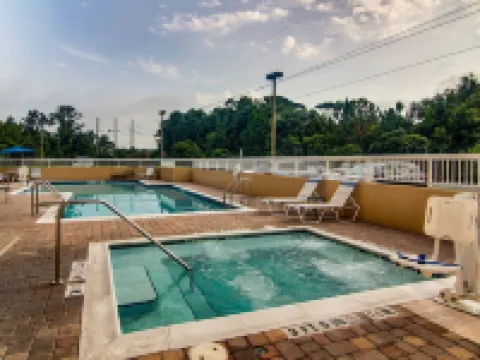 Fairfield Inn & Suites Palm Coast I-95 Hotels in Flagler County