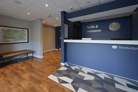 TRAVELODGE NEWBURY LONDON ROAD Отели в г. Ньюбери