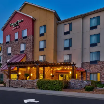 TownePlace Suites Nashville Airport Отели рядом с достопримечательностью «Опри Миллс»
