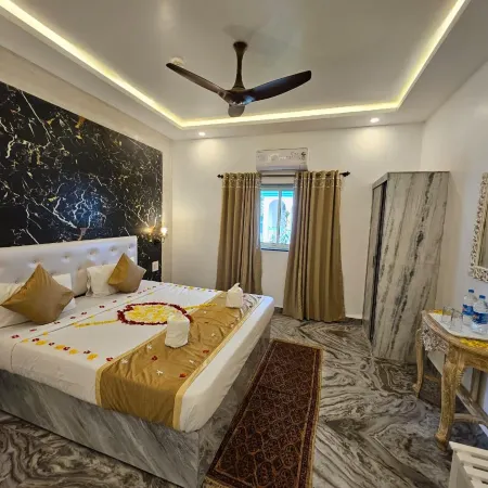 Paradise Village Beach Resort