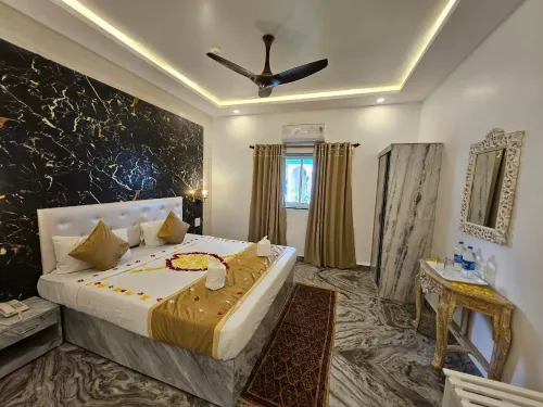 Paradise Village Beach Resort - Bãi biển