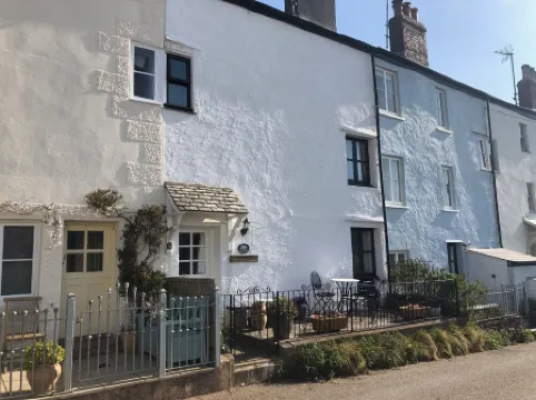 Seaside cottage in heart of picturesque village by the coast path and beaches