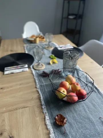 Vacation cottage garden view directly at the forest & spa gardens