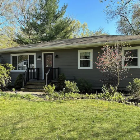 Melva’s place North Ridgeville