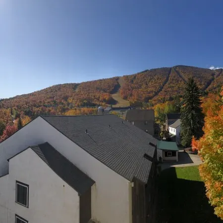 Sugarbush Mountainside Retreat - Ski in ski out