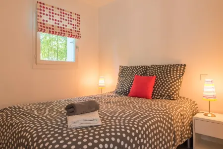 T2 Le Lavandou vue mer 500 Mètres Plage , Climatisation , Parking Privé