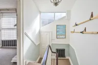 Charming Three Story Townhouse footsteps away from the historic harbour.