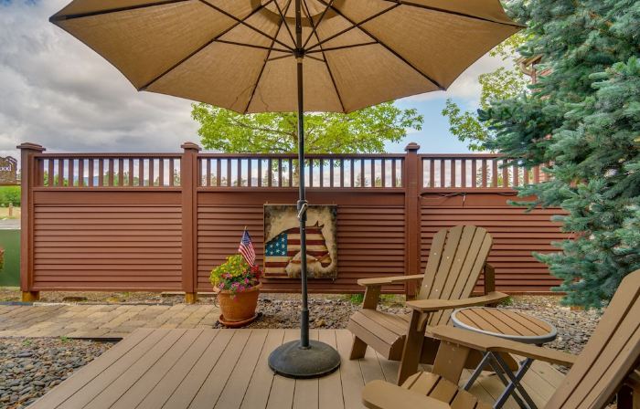 5 Star, 1 Level, Downtown, Quiet, Great View, Walk, Cozy, Pet Friendly, Enjoy!