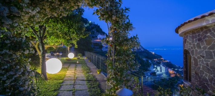 Luxury Villa Il Mignale - AmalfiCoast Wedding&Events Hotéis em Furore