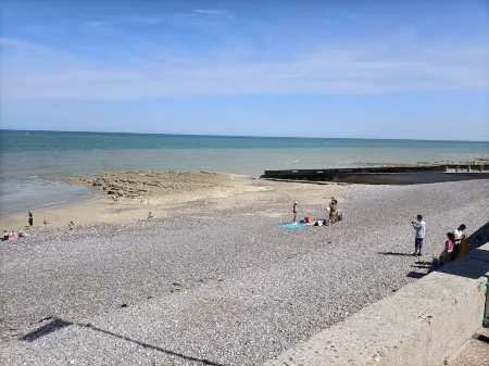 Charming house 700m from Puys beach