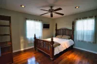 Romantic Hills View w/ hot tub Hotels near Joe A. Gonsalves Park