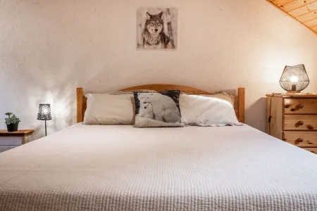 NICE DUPLEX IN QUIET TOWN NEAR THE SPA AND BRIGHT Отели в г. Котре