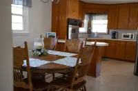 Vaden’s R&R  Sweet charming country house to relax in with family and friends!