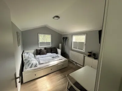 Auszeit am Ems Jade Kanal Hotels in der Nähe von FINDUS Flohmarkt + Ankauf aller Art