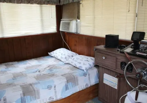 A Shore Bet 36' Vintage Houseboat.