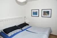 Beautiful new holiday home with a large garden