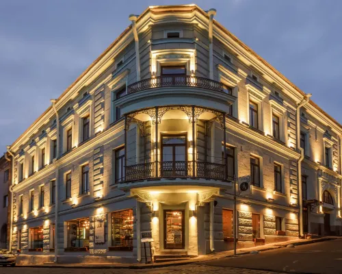 Dom Tat Hotels in Vyborg