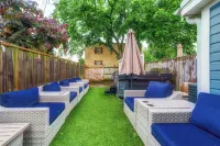 Contemporary, Cozy, & Convenient in Old Town Alexandria