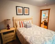 Lake Michigan Cottage Retreat – Private Beach & Unforgettable Views