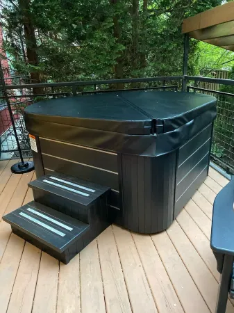 Luxury Condo at Vineyard Lofts  Plan for Summer Now!!!