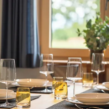 "Graf Chiemo Suites" luyury living direkt am Chiemsee mit privatem Seezugang!