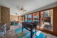 One Story House, King Beds, TV in all bedrooms, Desks, Grill and Pool.