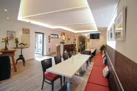 BACCHUS vacation apartment in the Königshof Freyburg (Unstrut) Hotels in Freyburg