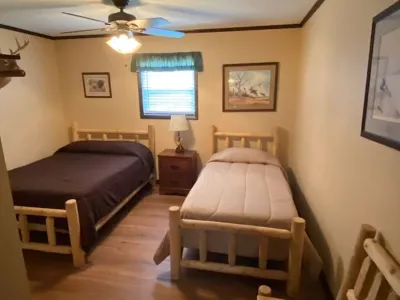 Hawkins Ridge Lodge - Enjoy the Southern Comfort living with a Private Lake Hotels near Sardis Freewill Baptist Church