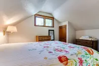 Charming Italian Villa • Close to Ducks Games, UO Campus & Local Vineyards