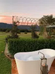 luxury couples retreat