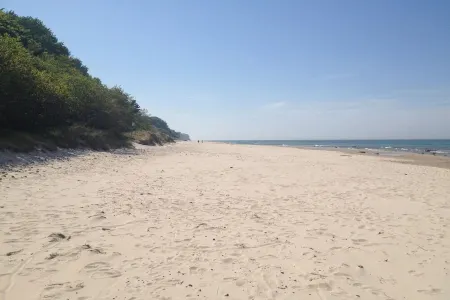 Vacation home Anna - right side Отели рядом с достопримечательностью «Caravan Camp "Baltic Sea" Dranske / Rügen»