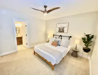 Beautiful Lakehouse on Pineview Reservoir near 3 ski resorts 워터폴 캐년 주변 호텔