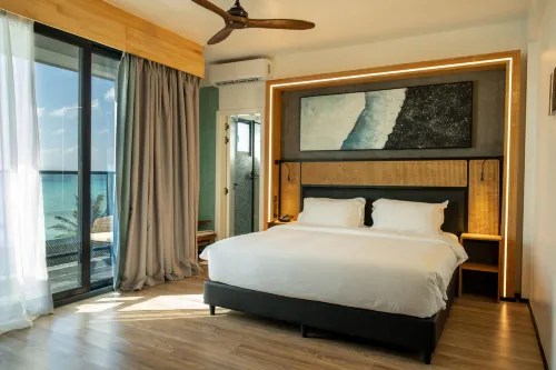 Athiri Residence Hotels in Dhiffushi