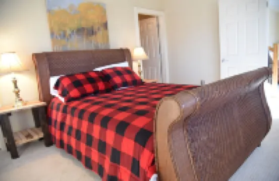 Big Canoe Mountain Home Near Golf, Lakes & Hiking Trails