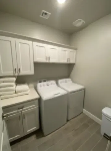 No Cleaning Fee! Zion Village Resort, Near Zion National Park