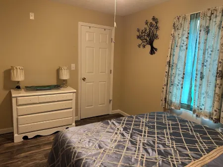 Fogarty St Albans -  Entire Home Waiting for You. Quiet and Peaceful.