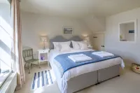 Country cottage with beautiful views