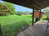 Charming 3-bedroom farmhouse 1 hour from Beaver Stadium