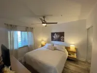 Spectacular Sunset Views! Watch Dolphin from Your Balcony ! Hotels in Seminole