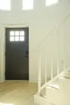 Unique stay in a modern grain bin home 2 miles from the famous hot pools!