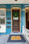 The Downtown Bee: Cozy & charming escape steps from Main Street Bethlehem!