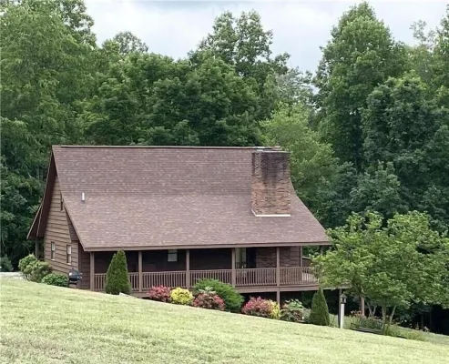 Elegant view at Longwood Cabin