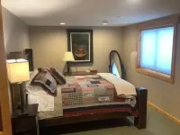 Birchwood Haven-Wooded Lakefront Cabin Retreat on Big Chetac Lake, Birchwood WI