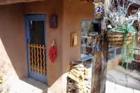 CHARMING TAOS ADOBE HOME